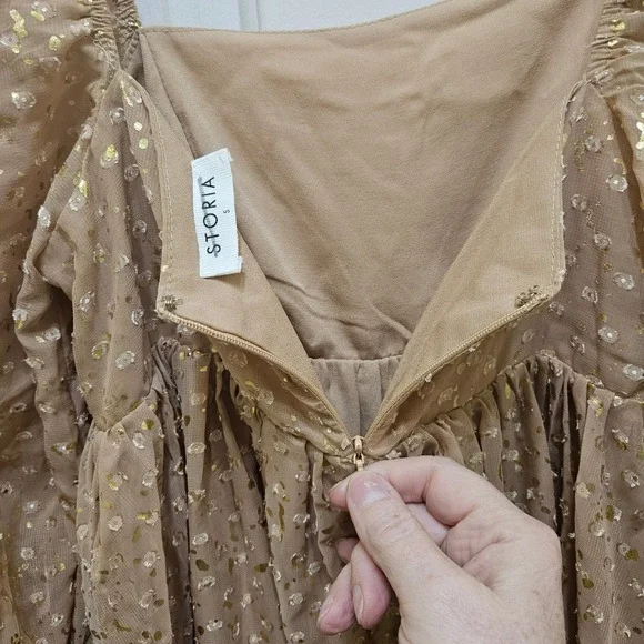 Storia Women Gold Flake Embroidered Dots Babydoll Puff Sleeve Mini Dress Small - Picture 5 of 10